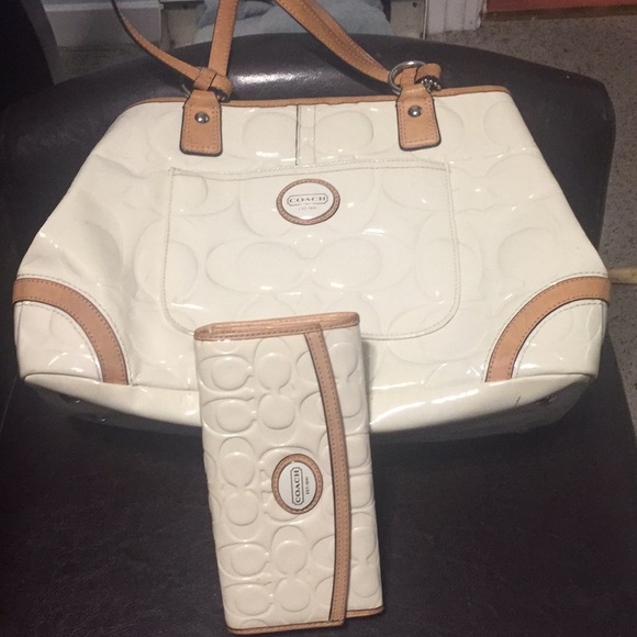 Coach Handbags - Coach White Patent Leather Handbag & Wallet